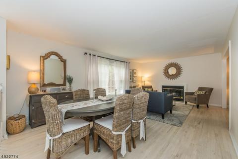 22 Ash Ln, Randolph, NJ 07869 photo 4