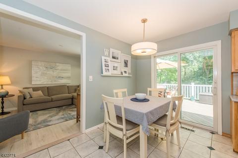 22 Ash Ln, Randolph, NJ 07869 photo 8