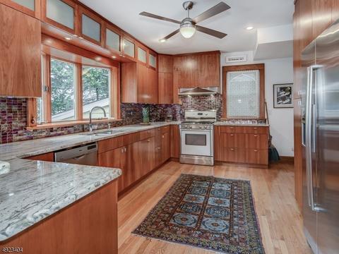 153 Gregory Ave, West Orange, NJ 07052 photo 11