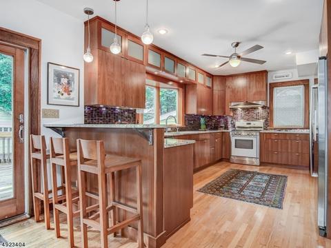 153 Gregory Ave, West Orange, NJ 07052 photo 10