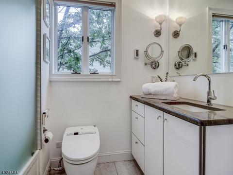 153 Gregory Ave, West Orange, NJ 07052 photo 17