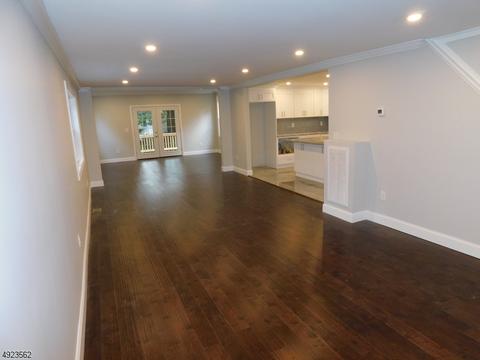 58 Chestnut Dr, Wayne, NJ 07470 photo 5
