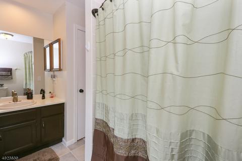2 Raven Dr, Hackettstown, NJ 07840 photo 17