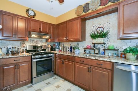 2 Raven Dr, Hackettstown, NJ 07840 photo 11