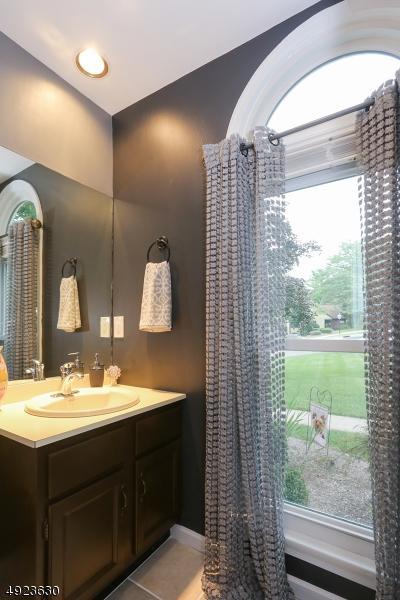2 Raven Dr, Hackettstown, NJ 07840 photo 13