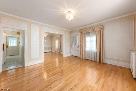 83 Maple Ave, Dover, NJ 07801 photo 4