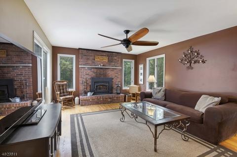 105 Spring Ln Fl, Hackettstown, NJ 07840 photo 8