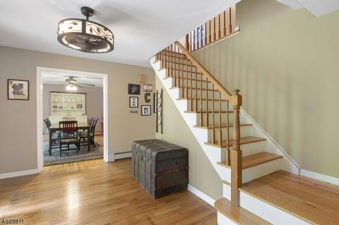 105 Spring Ln Fl, Hackettstown, NJ 07840 photo 4