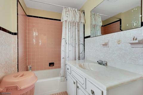 67 High St, Nutley, NJ 07110 photo 17