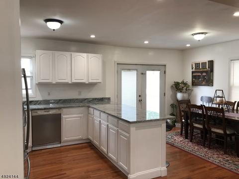 727 E 3rd Ave, Roselle, NJ 07203 photo 5