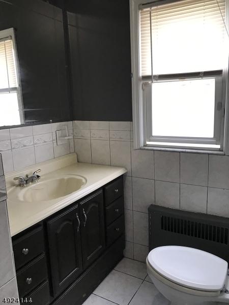 727 E 3rd Ave, Roselle, NJ 07203 photo 21