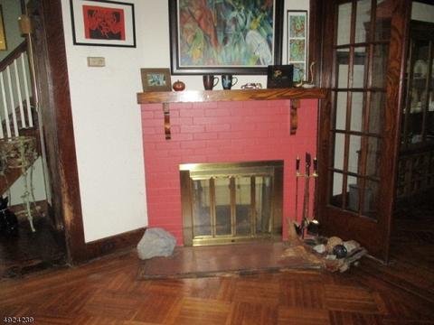 423 Berkeley Ave, Bloomfield, NJ 07003 photo 3