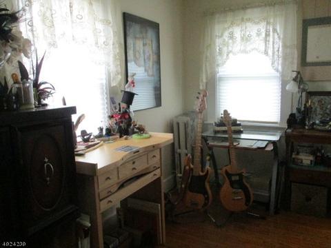 423 Berkeley Ave, Bloomfield, NJ 07003 photo 15