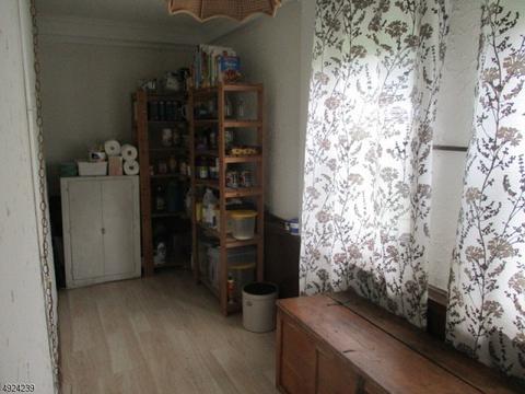423 Berkeley Ave, Bloomfield, NJ 07003 photo 10