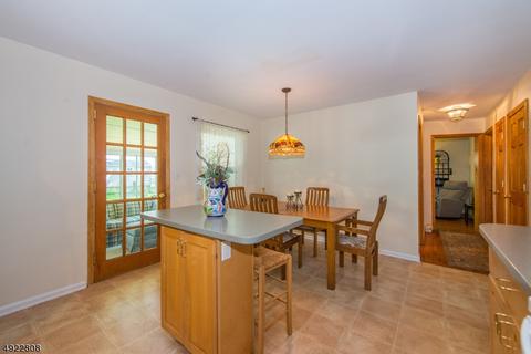 14 Forest Ter, Wayne, NJ 07470 photo 9
