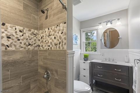 3 Baker St, Wayne, NJ 07470 photo 12