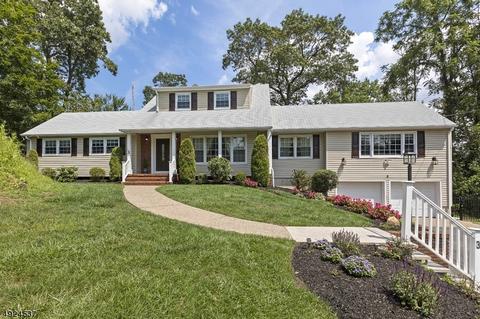 3 Baker St, Wayne, NJ 07470 photo 1