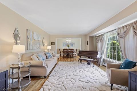 3 Baker St, Wayne, NJ 07470 photo 2