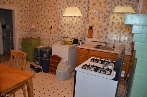 412 Central Ave, Harrison, NJ 07029 photo 9