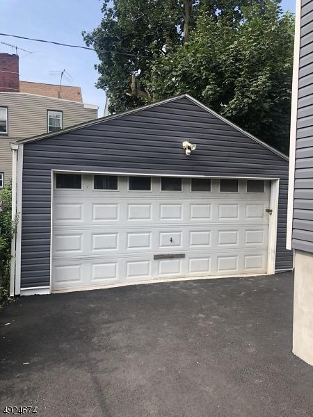 162-164 Scheerer Ave, Newark, NJ 07112 photo 4