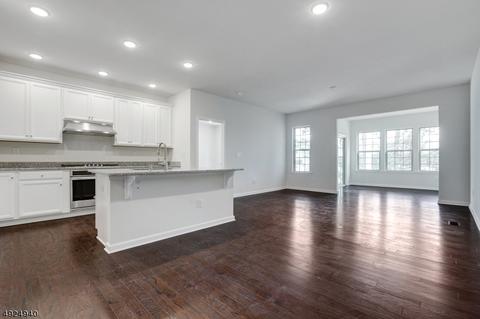 5 Brompton Pl, Randolph, NJ 07869 photo 7