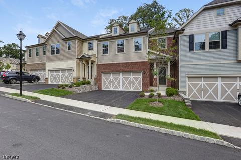 5 Brompton Pl, Randolph, NJ 07869 photo 1