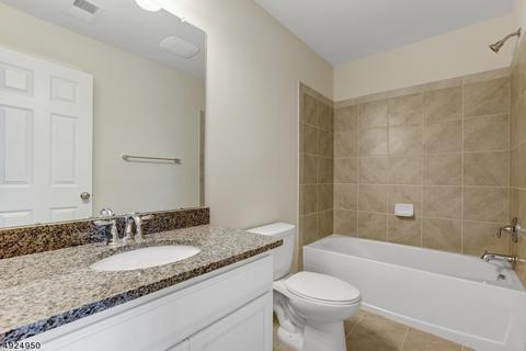 4 Brompton Pl, Randolph, NJ 07869 photo 15