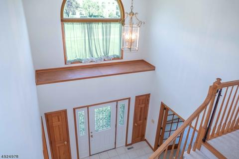 2 Starview Dr, Flemington, NJ 08822 photo 2