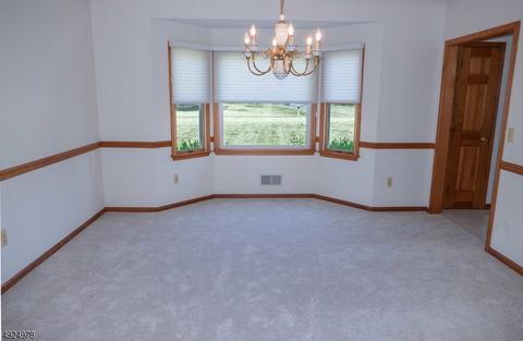 2 Starview Dr, Flemington, NJ 08822 photo 4