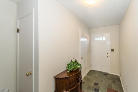 3 Dena Dr, Wanaque, NJ 07465 photo 15