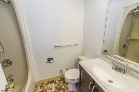 3 Dena Dr, Wanaque, NJ 07465 photo 17
