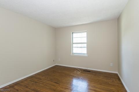 3 Dena Dr, Wanaque, NJ 07465 photo 11