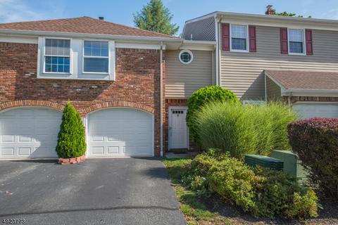 3 Dena Dr, Wanaque, NJ 07465 photo 1