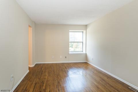 3 Dena Dr, Wanaque, NJ 07465 photo 12
