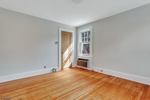 522 Passaic Ave, Nutley, NJ 07110 photo 10
