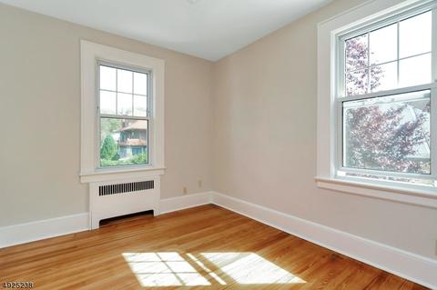 522 Passaic Ave, Nutley, NJ 07110 photo 11