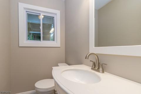 22 Herbert Ln, Hackettstown, NJ 07840 photo 16