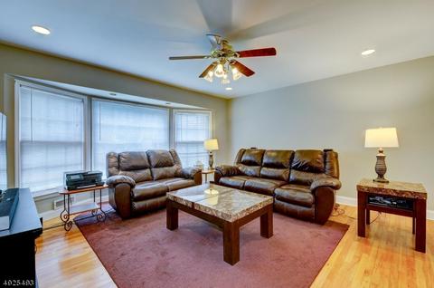 9 Glen Rd, Bound Brook, NJ 08805 photo 3