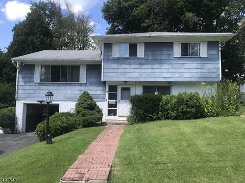 65 Taylor St, Dover, NJ 07801 photo 1