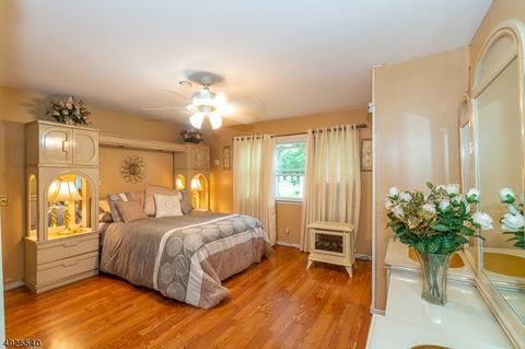 720 E Henry St, Linden, NJ 07036 photo 11