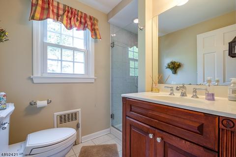 8 Park Ave, Mendham, NJ 07945 photo 11
