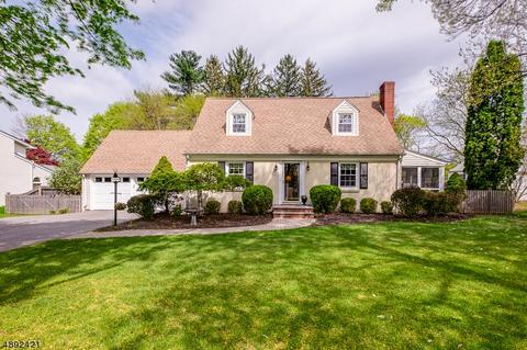 8 Park Ave, Mendham, NJ 07945 photo 2
