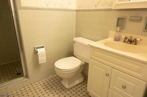 376 Central Ave, Mountainside, NJ 07092 photo 12