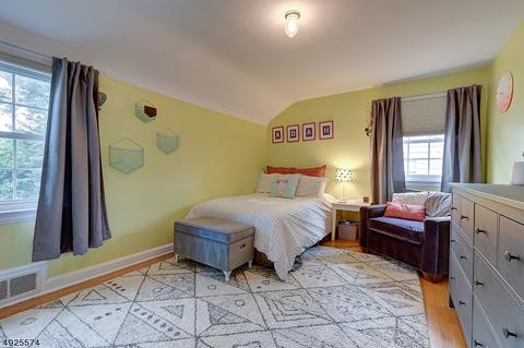 70 Springbrook Rd, Springfield, NJ 07081 photo 11