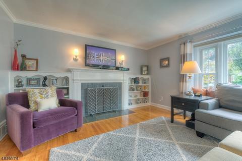 70 Springbrook Rd, Springfield, NJ 07081 photo 4