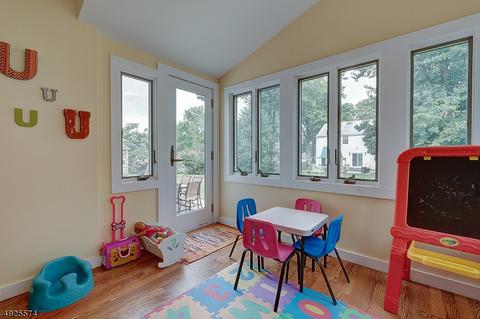 70 Springbrook Rd, Springfield, NJ 07081 photo 7