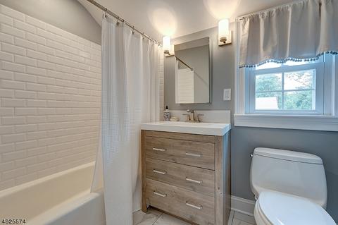 70 Springbrook Rd, Springfield, NJ 07081 photo 13