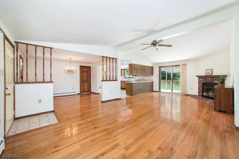 30 Snover Rd, Wantage, NJ 07461 photo 4
