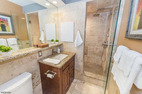 235 Prospect Ave #3E, Hackensack, NJ 07601 photo 10