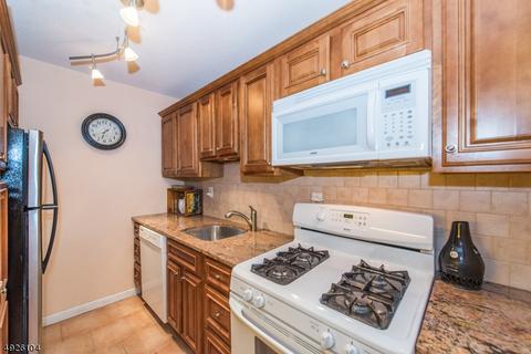 235 Prospect Ave #3E, Hackensack, NJ 07601 photo 6